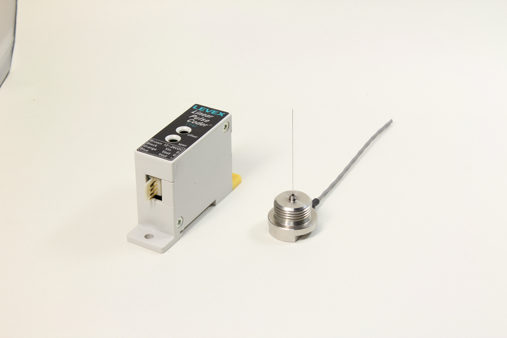 For CVT spool valve displacement measurement